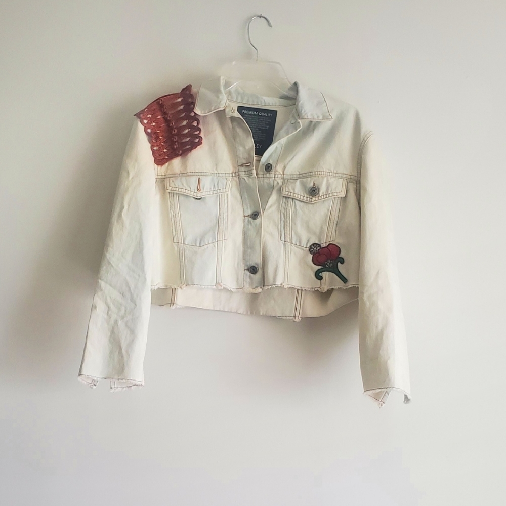 MARYLEY LIGHT BLUE JEANS‎ PATCH JACKET..SIZE 42